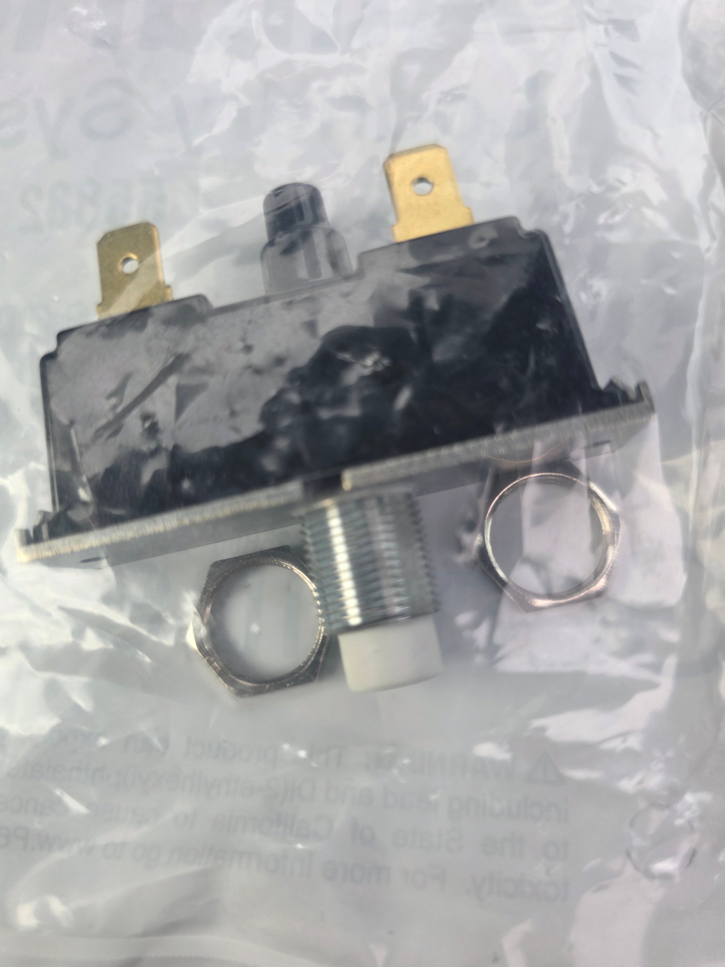 55882 Speed Queen push button