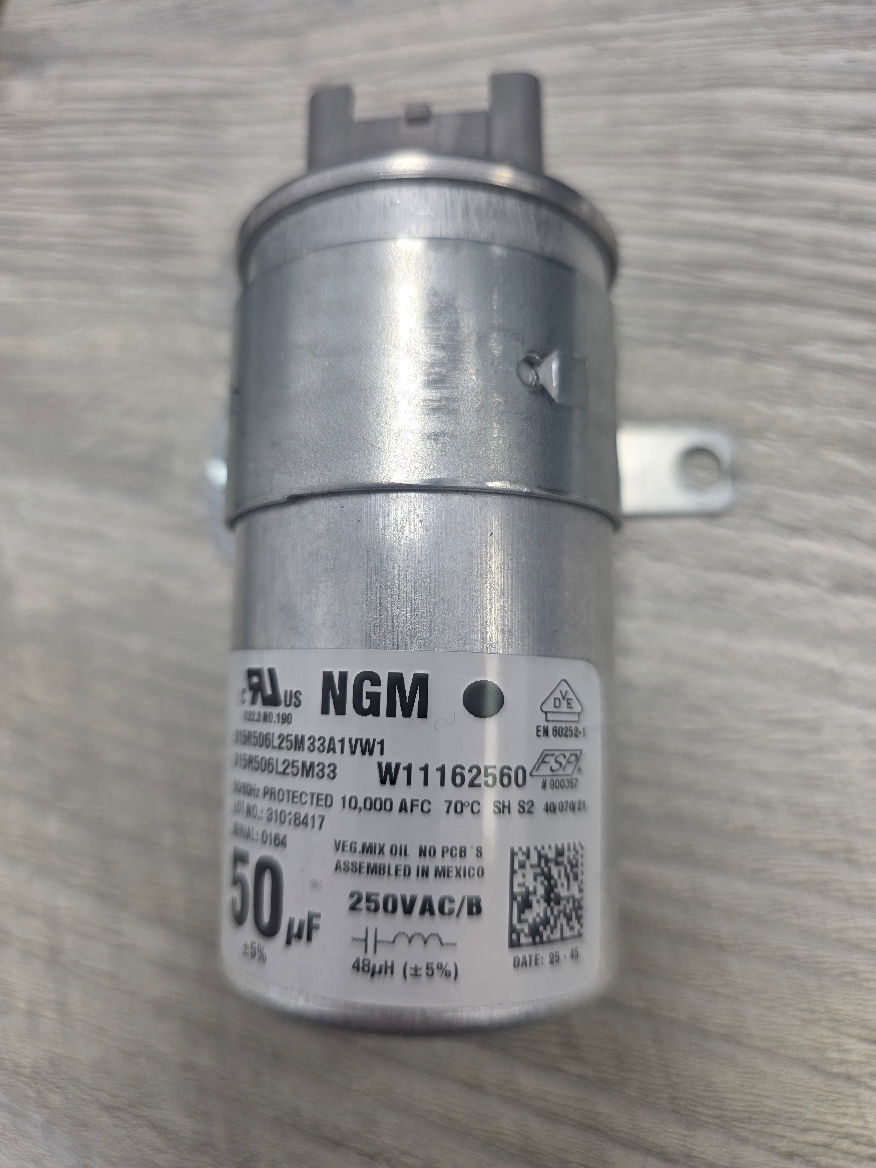 New Genuine OEM Whirlpool Washer Washing Machine Run Capacitor W11395618